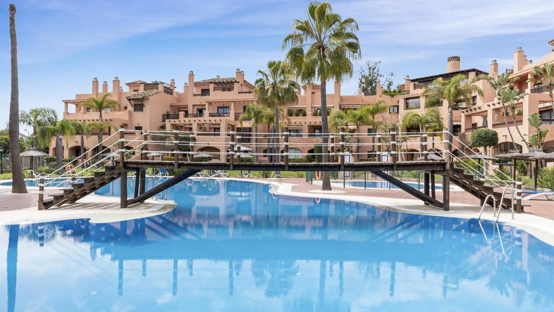 Hacienda Del Sol Apartment Estepona Spain
